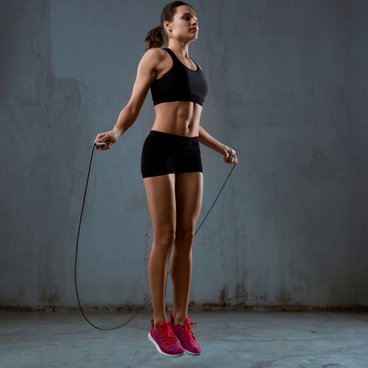 femme baskets roses corde a sauter